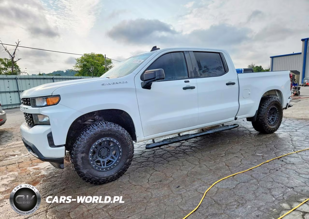 2019 Chevrolet Silverado C1500 Custom – zdjęcie 1 z 13