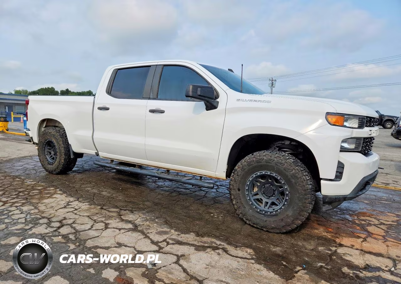 2019 Chevrolet Silverado C1500 Custom VIN:3GCPWBEH0KG300689 - 4