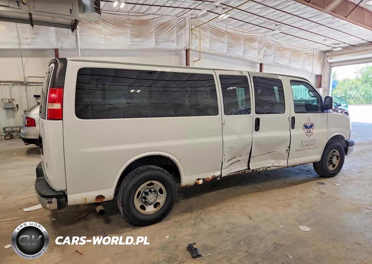 2012 Chevrolet Express G3500 Lt VIN:1GAZG1FAXC1126611 - 3