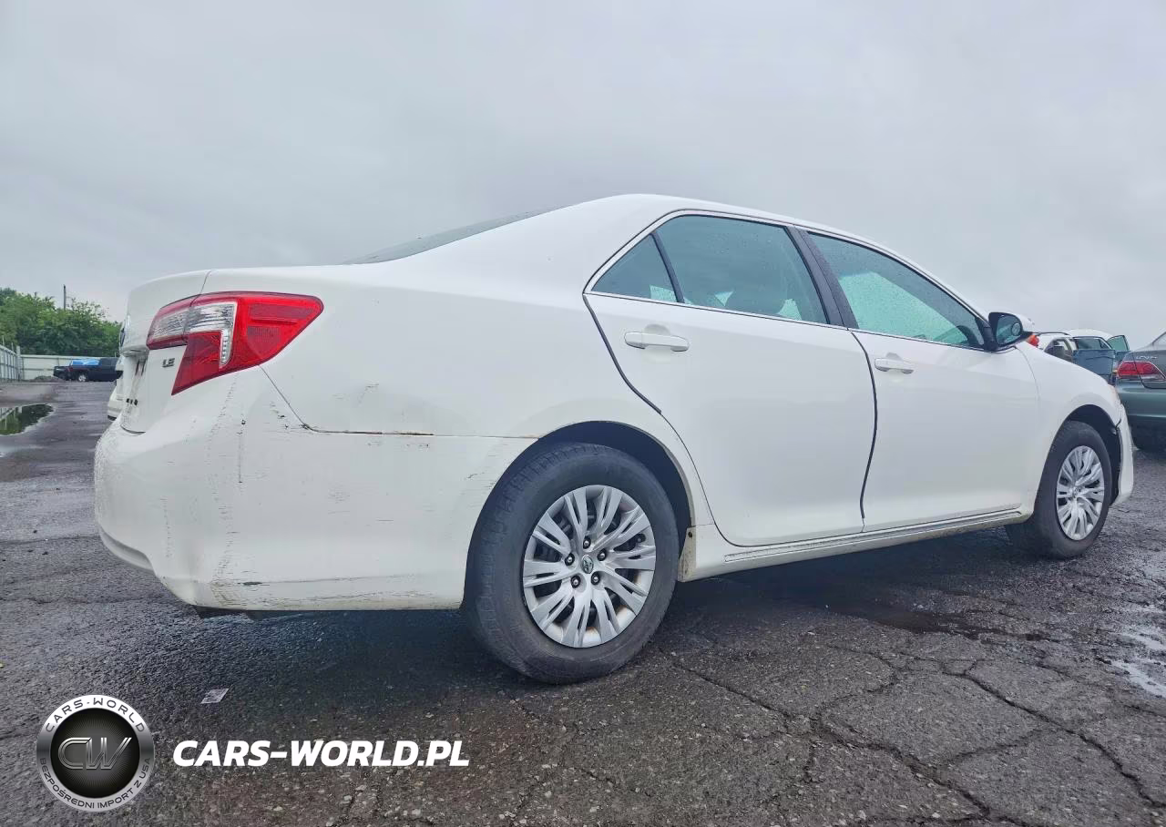 2014 Toyt Camry L VIN:4T4BF1FK7ER346733 - 3