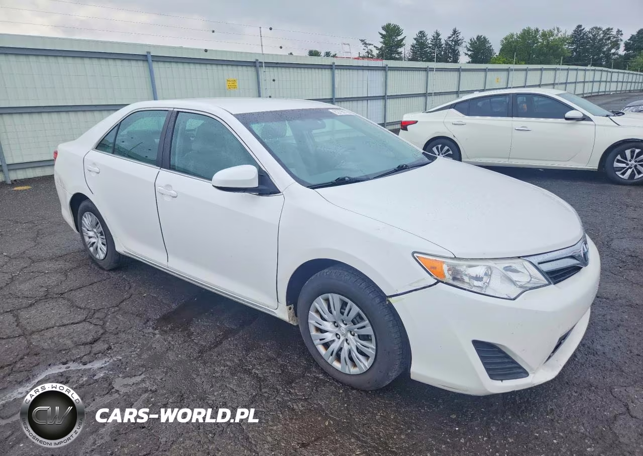 2014 Toyt Camry L VIN:4T4BF1FK7ER346733 - 4
