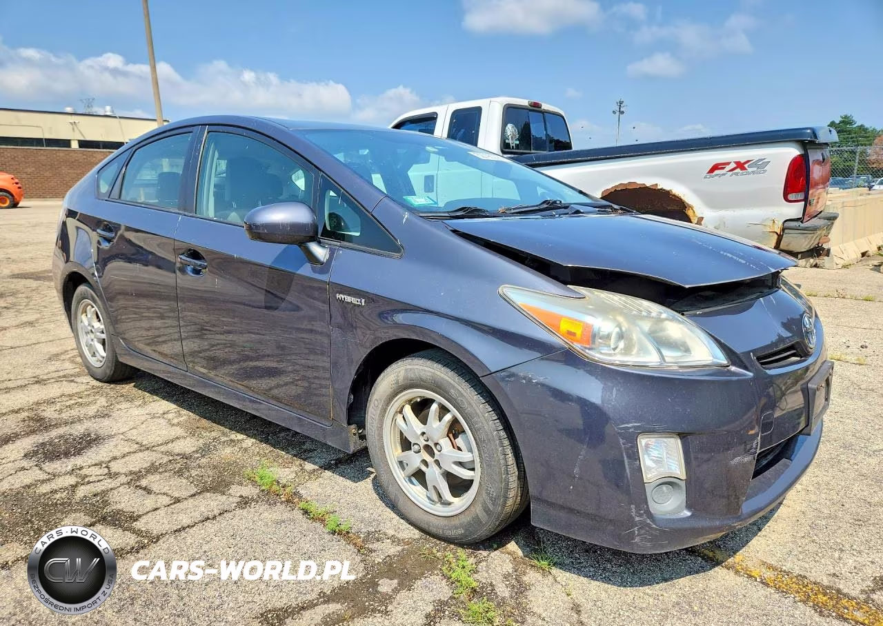 2010 Toyota Prius Iii VIN:JTDKN3DU5A0219353 - 4