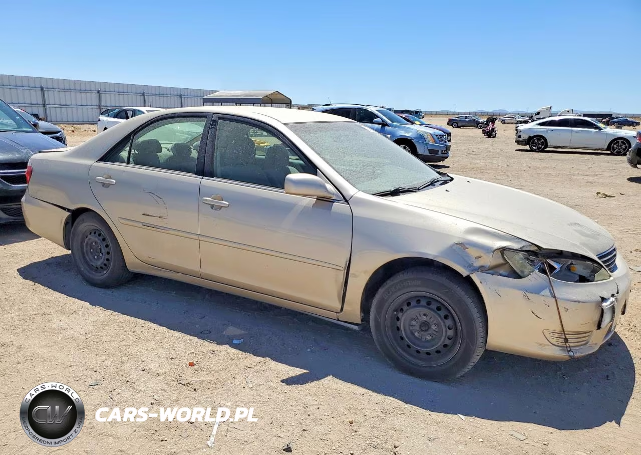 2005 Toyota Camry Le VIN:4T1BE32K65U058264 - 4