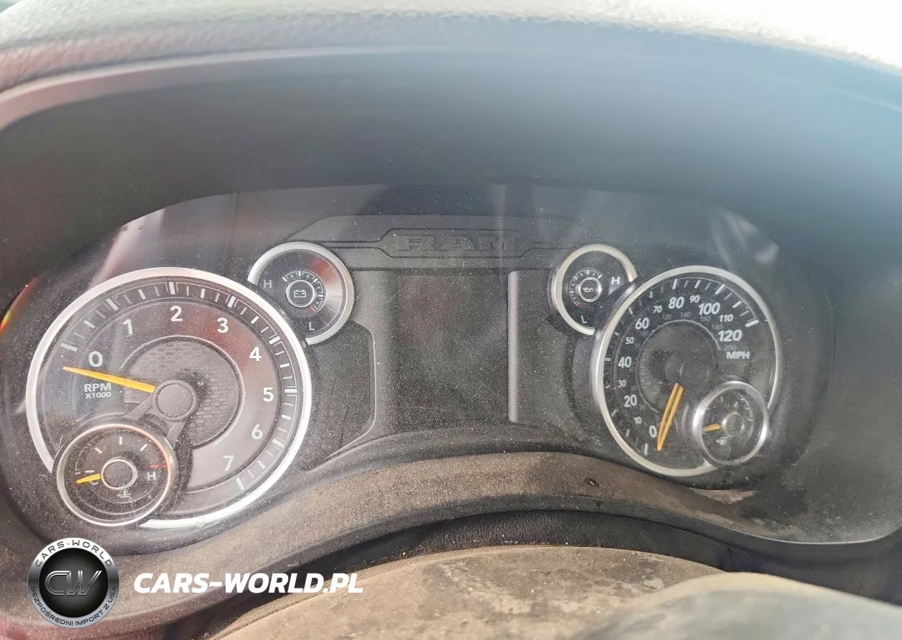2019 Ram 2500 Tradesman VIN:3C6MR5AJ5KG704289 - 9