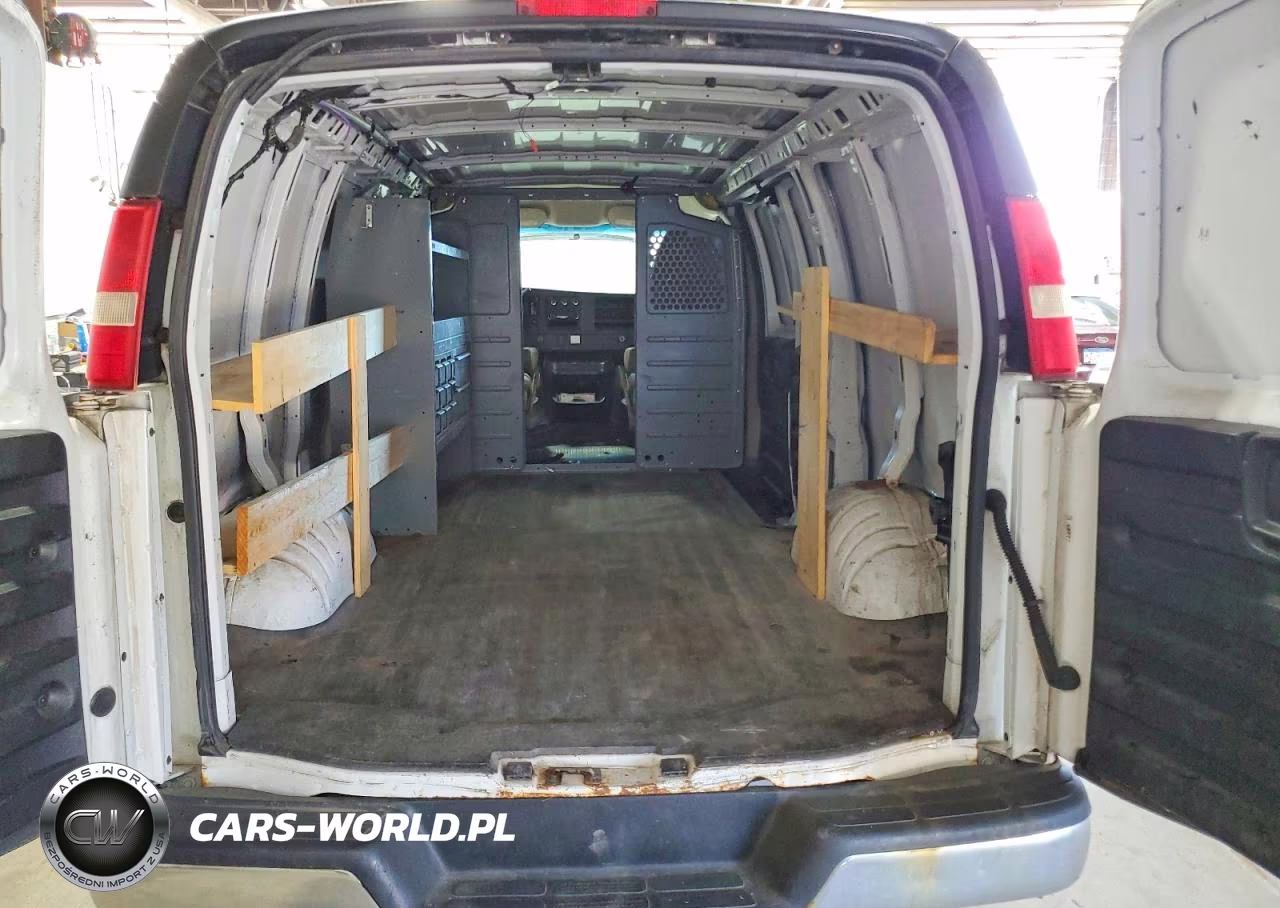 2012 Chevrolet Express G3500 VIN:1GCZGTCA6C1166045 - 10