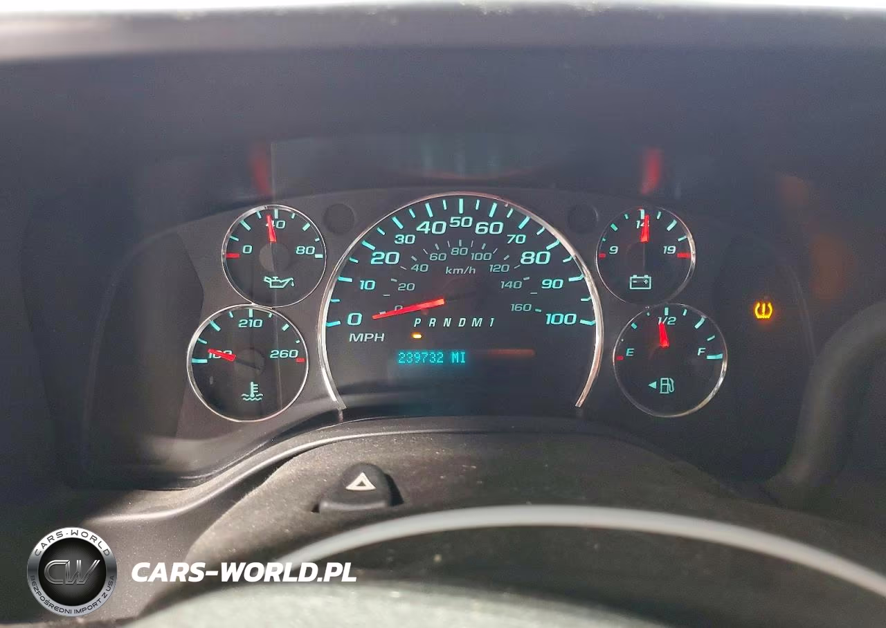 2012 Chevrolet Express G3500 VIN:1GCZGTCA6C1166045 - 9