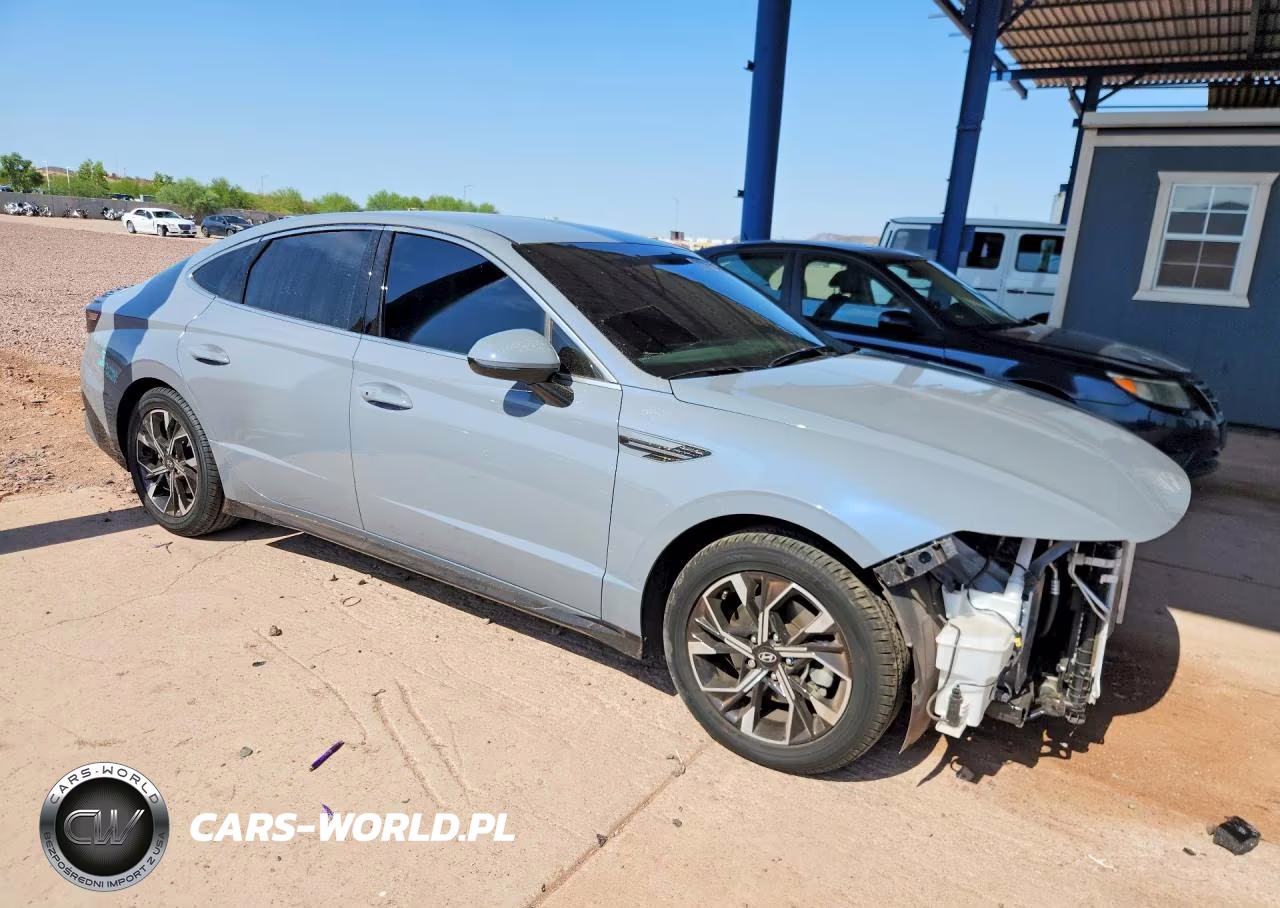 2025 Hyundai Sonata Sel VIN:KMHL64JA6SA483917 - 4