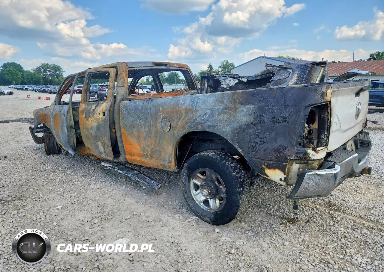 2021 Ram 2500 Tradesman VIN:3C6UR5HJ8MG676058 - 2
