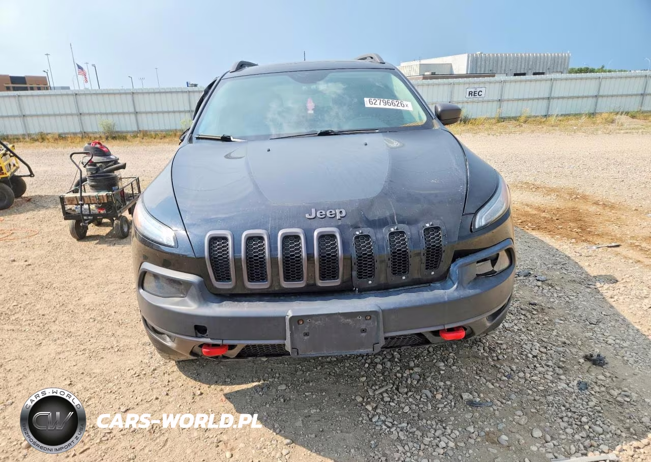 2015 Jeep Cherokee Trailhawk VIN:1C4PJMBS6FW717199 - 5