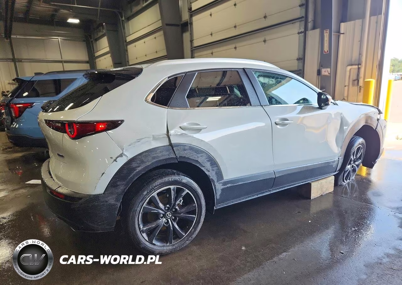 2025 Mazda Cx-30 Select VIN:3MVDMBBM0SM836603 - 3