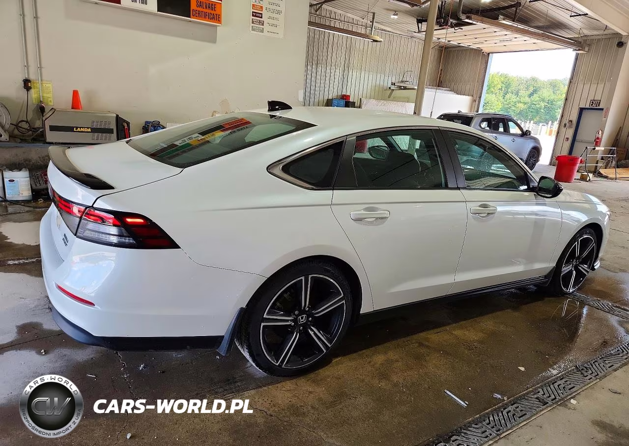 2023 Honda Accord Hybrid Sport VIN:1HGCY2F5XPA045201 - 3