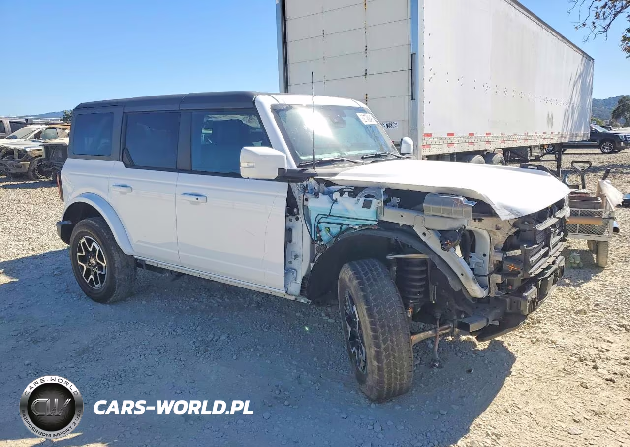 2025 Ford Bronco Outer Banks VIN:1FMEE8BP4SLA75569 - 4