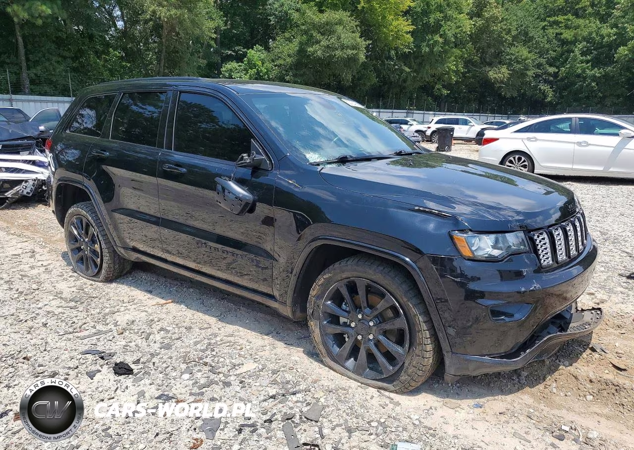 2020 Jeep Grand Cherokee Laredo VIN:1C4RJEAG2LC245592 - 4