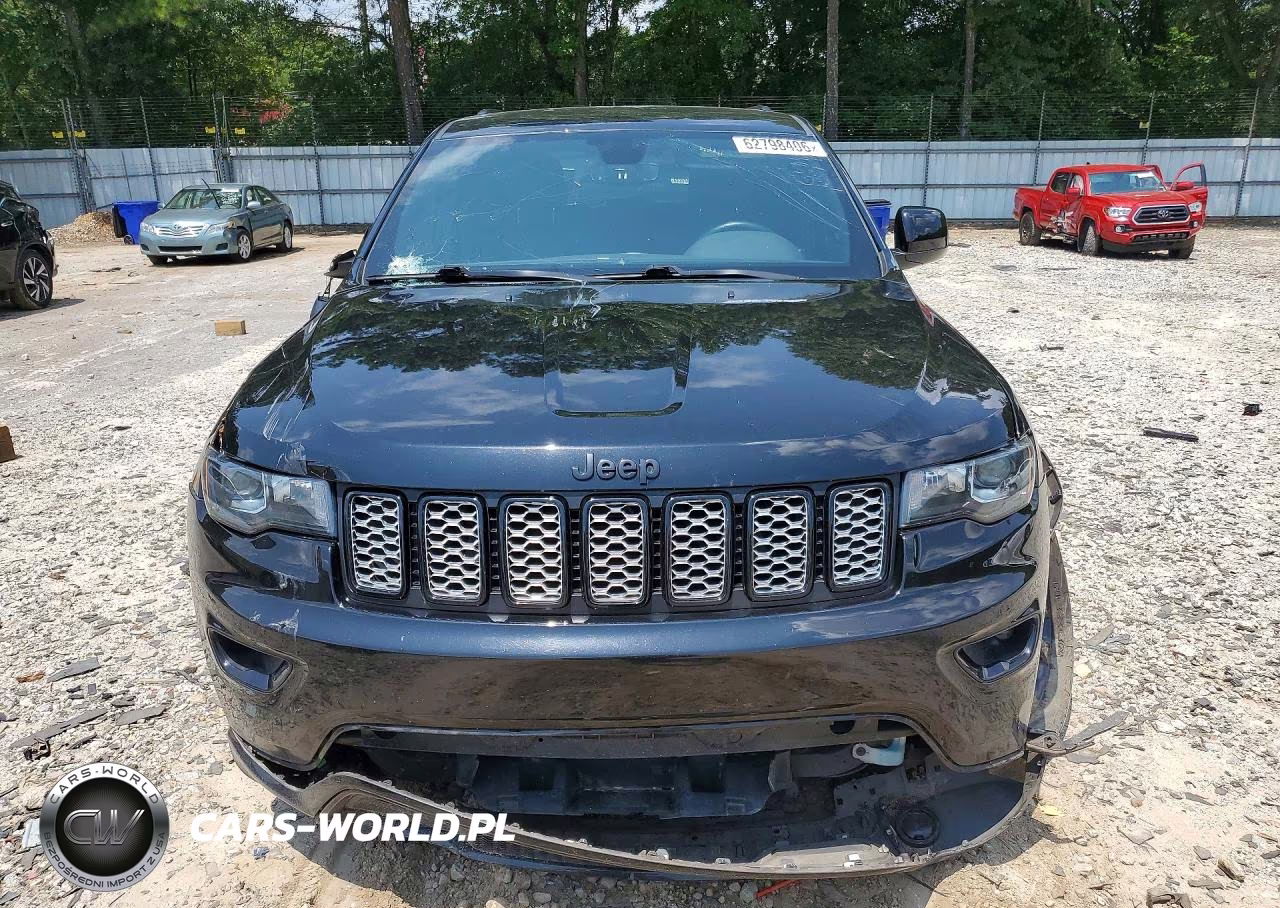2020 Jeep Grand Cherokee Laredo VIN:1C4RJEAG2LC245592 - 5
