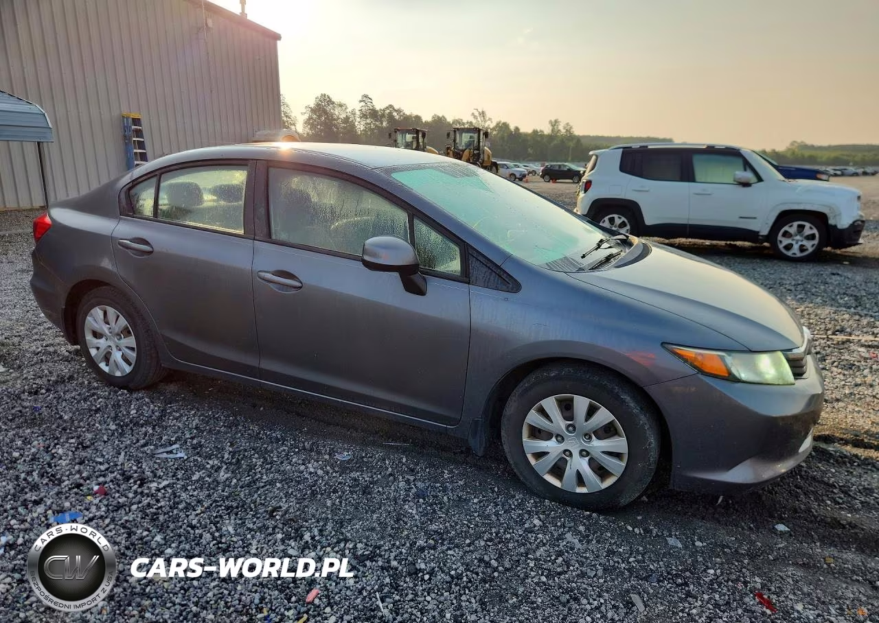 2012 Honda Civic Lx VIN:19XFB2F5XCE008573 - 4