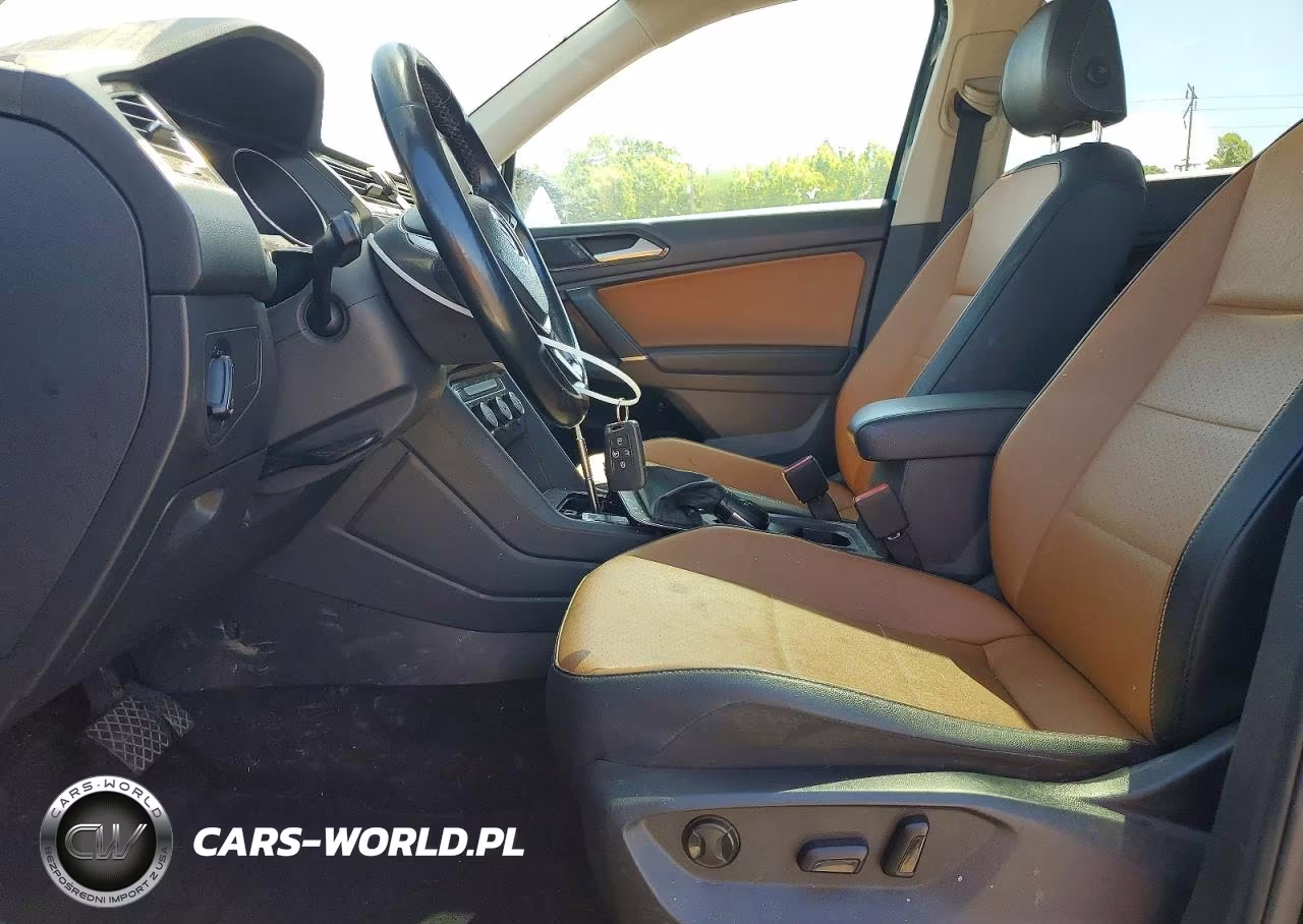 2018 Volkswagen Tiguan Se VIN:3VV2B7AX3JM219753 - 7