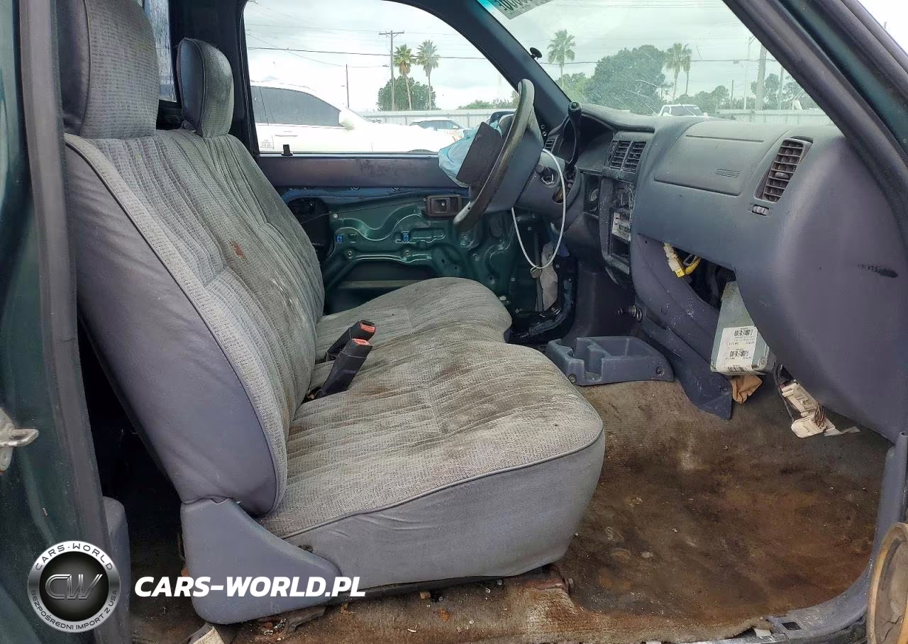 1999 Toyota Tacoma Base VIN:4TANL42N8XZ539710 - 10