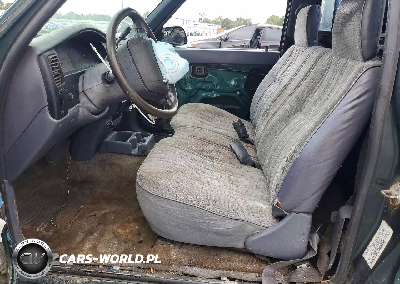 1999 Toyota Tacoma Base VIN:4TANL42N8XZ539710 - 7