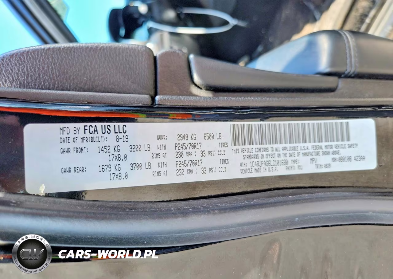 2020 Jeep Grand Cherokee Laredo VIN:1C4RJFAG6LC101680 - 13