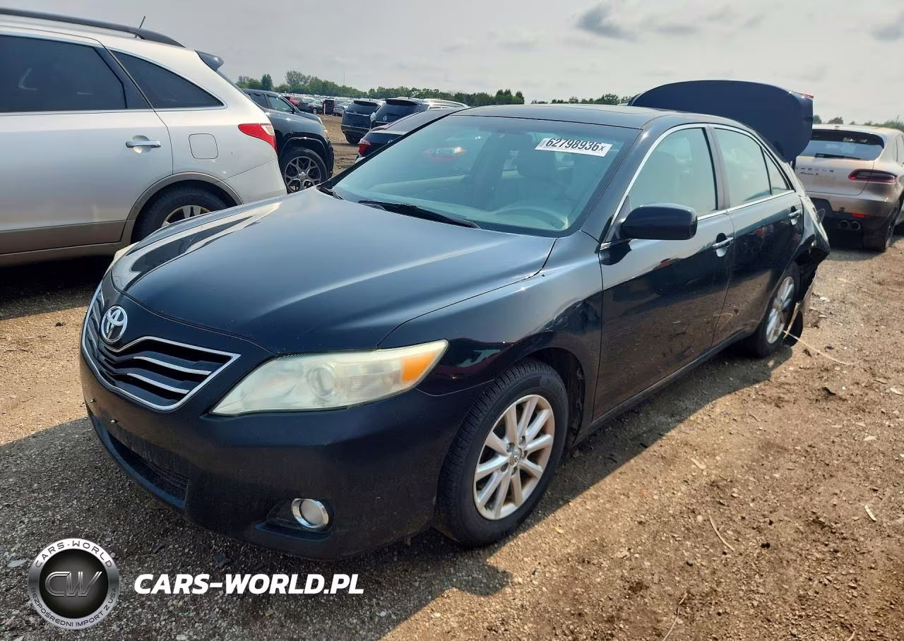 2011 Toyota Camry Xle V6 – zdjęcie 1 z 12