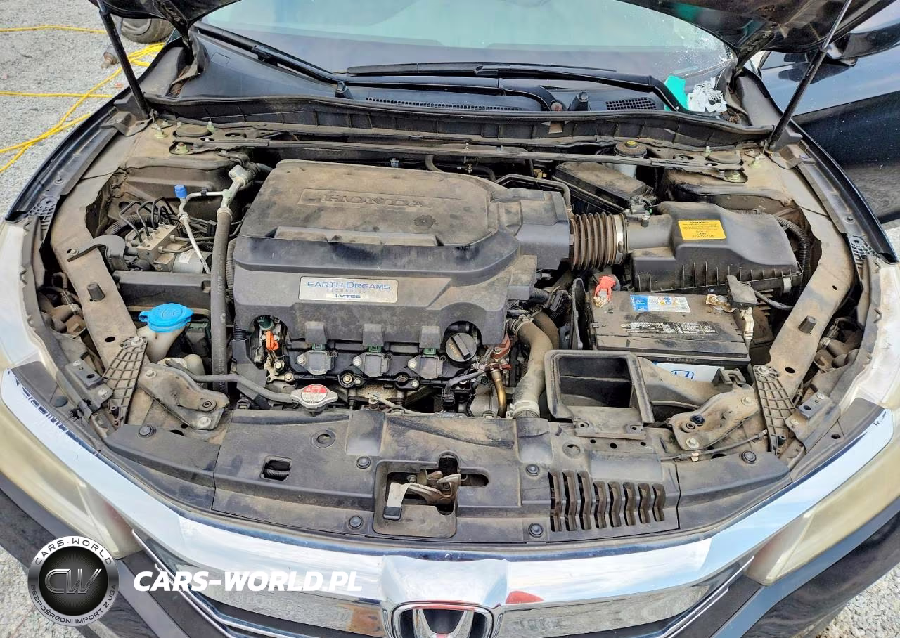 2017 Honda Accord Touring VIN:1HGCR3F92HA006142 - 11