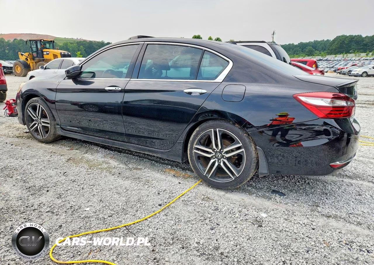 2017 Honda Accord Touring VIN:1HGCR3F92HA006142 - 2