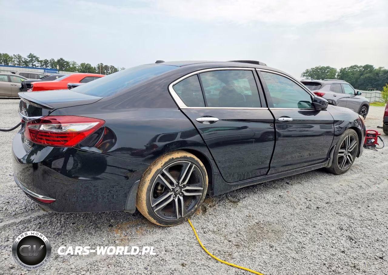 2017 Honda Accord Touring VIN:1HGCR3F92HA006142 - 3