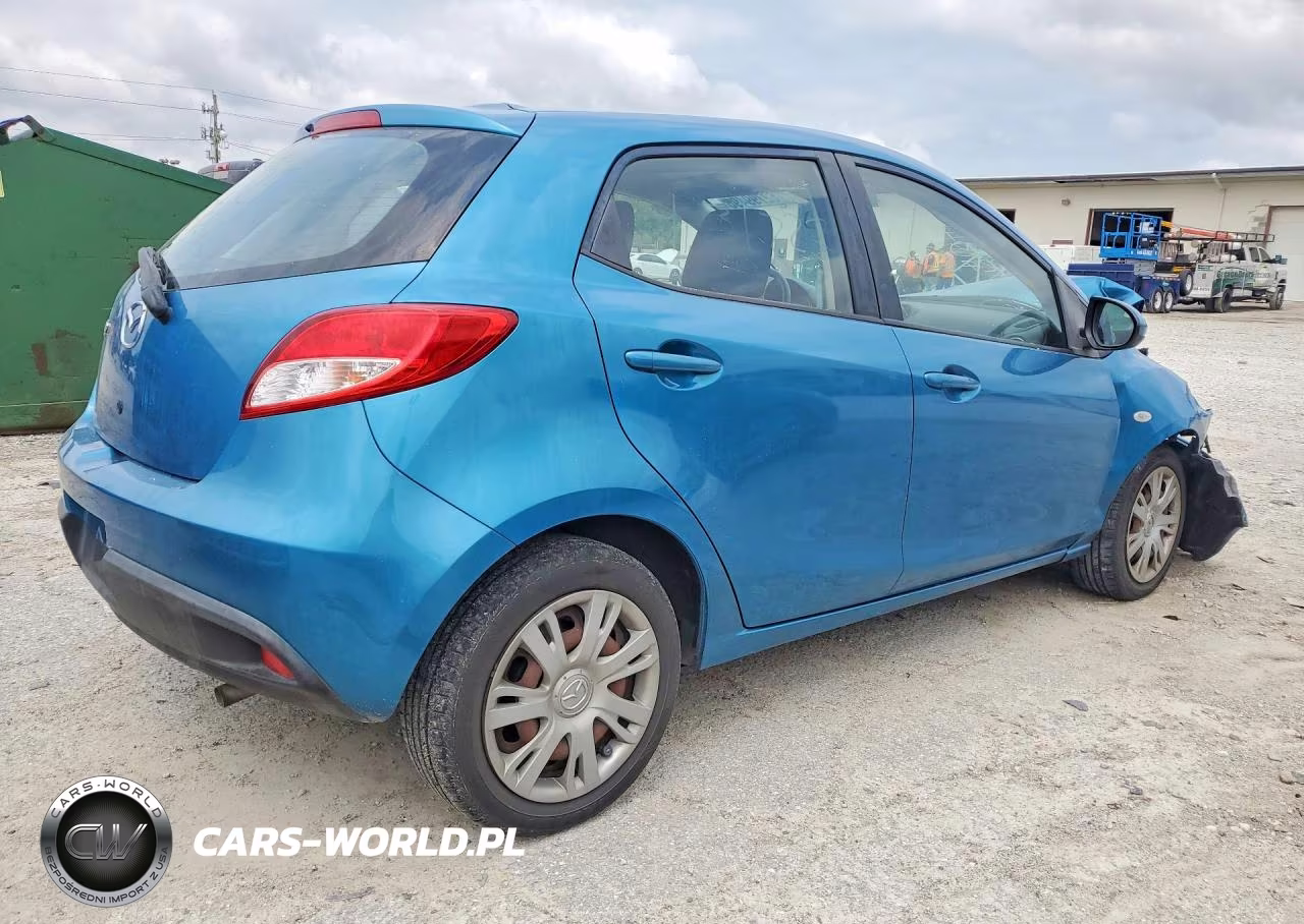 2011 Mazda Mazda2 VIN:JM1DE1HY4B0131227 - 3