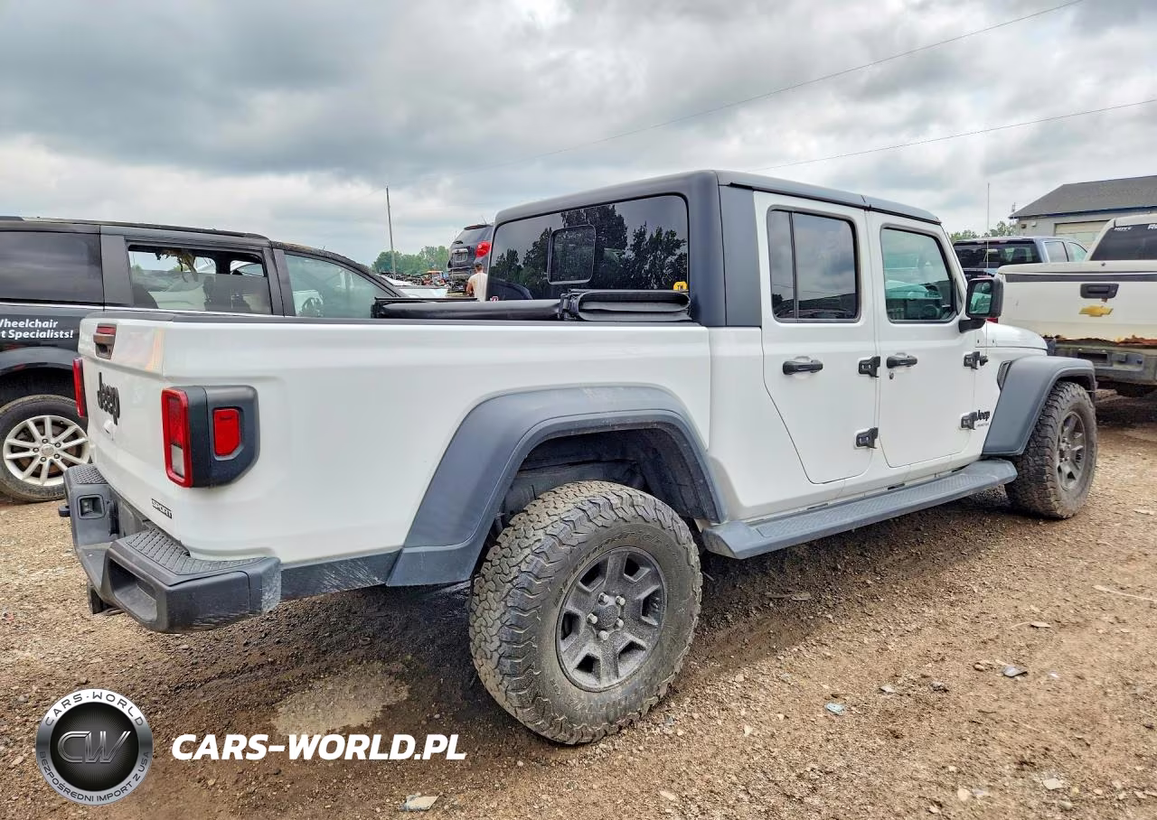 2020 Jeep Gladiator Sport VIN:1C6HJTAGXLL163990 - 3