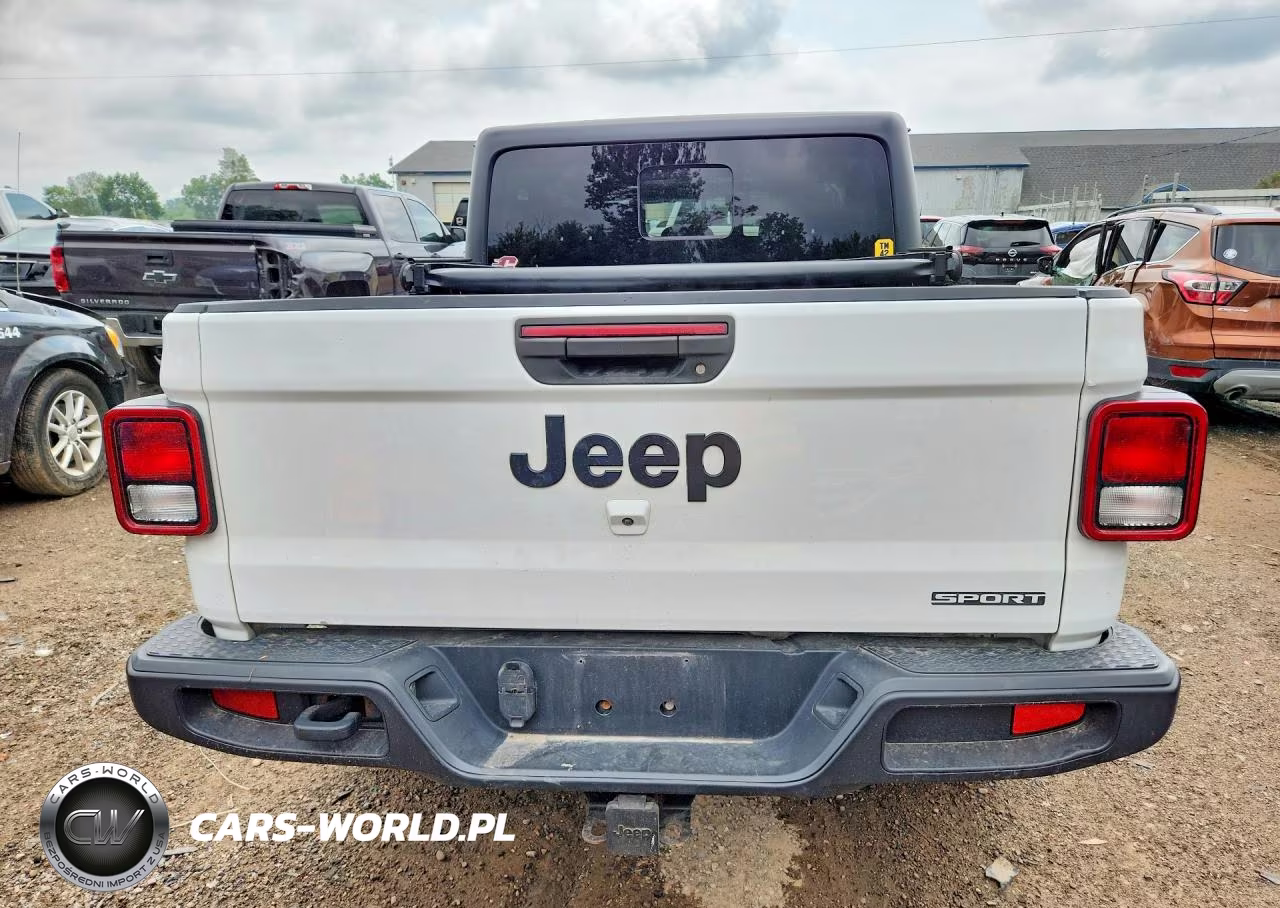 2020 Jeep Gladiator Sport VIN:1C6HJTAGXLL163990 - 6
