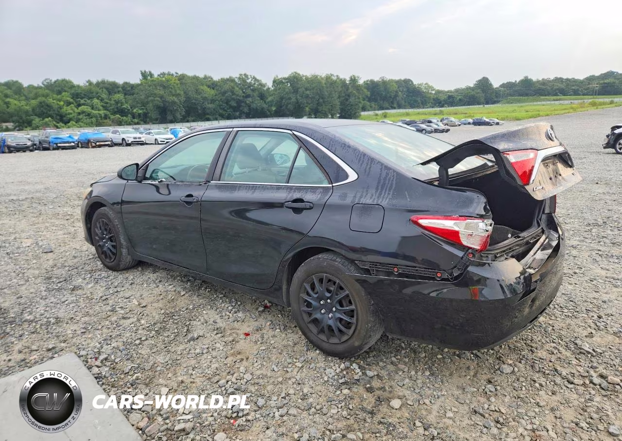 2017 Toyota Camry Le VIN:4T1BF1FK9HU413010 - 2