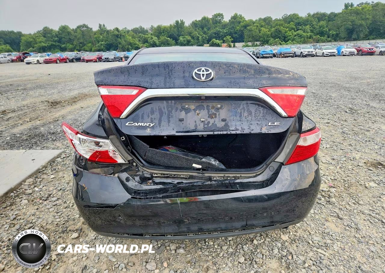 2017 Toyota Camry Le VIN:4T1BF1FK9HU413010 - 6