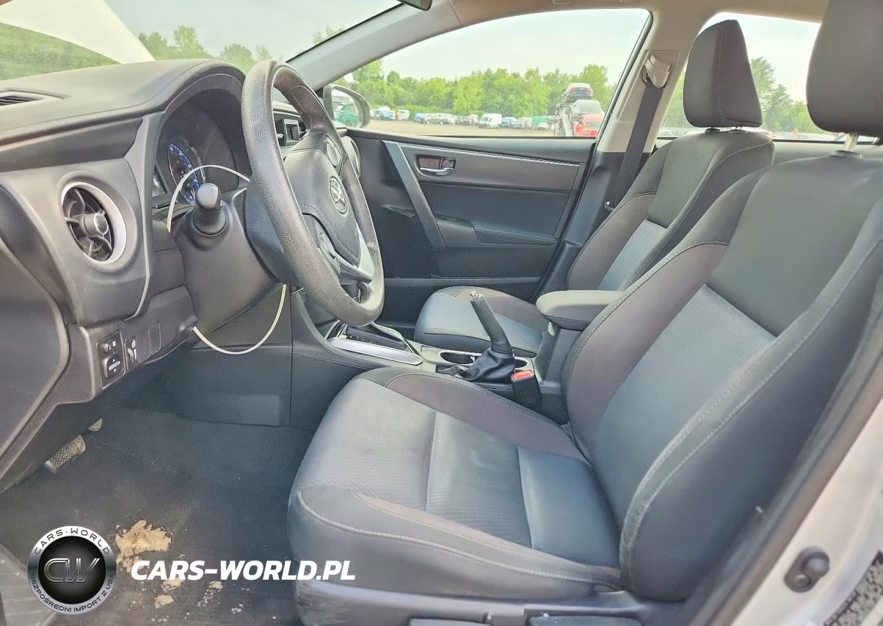 2018 Toyota Corolla Le VIN:2T1BURHE8JC972406 - 7