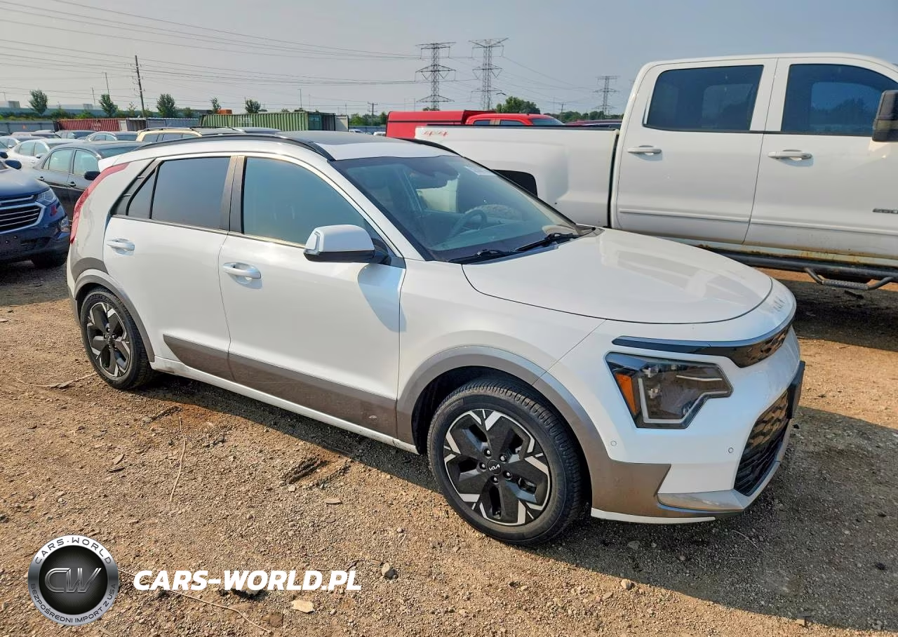 2023 Kia Niro Wave VIN:KNDCT3L13P5013865 - 4