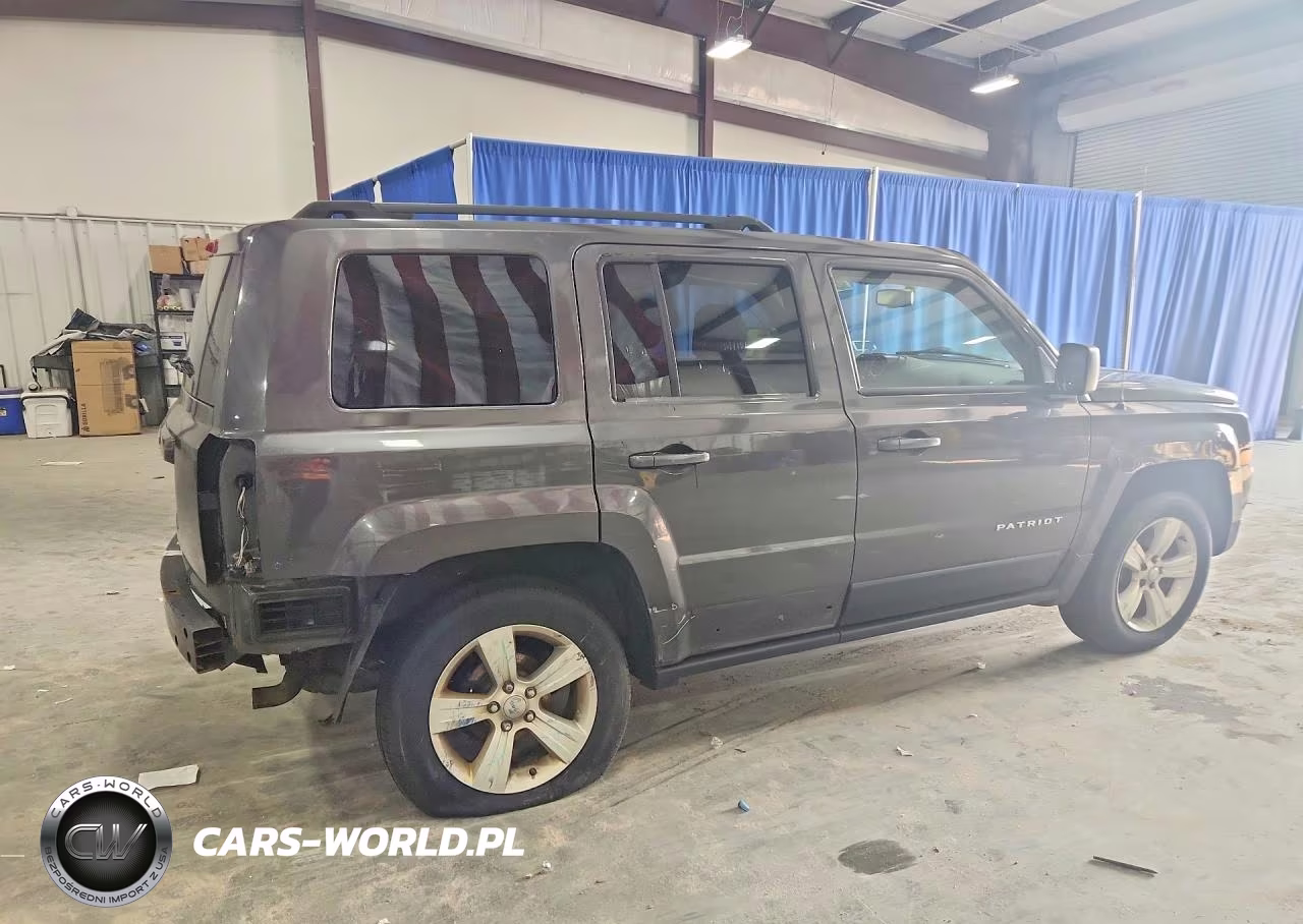 2015 Jeep Patriot Sport VIN:1C4NJRBB0FD114393 - 3