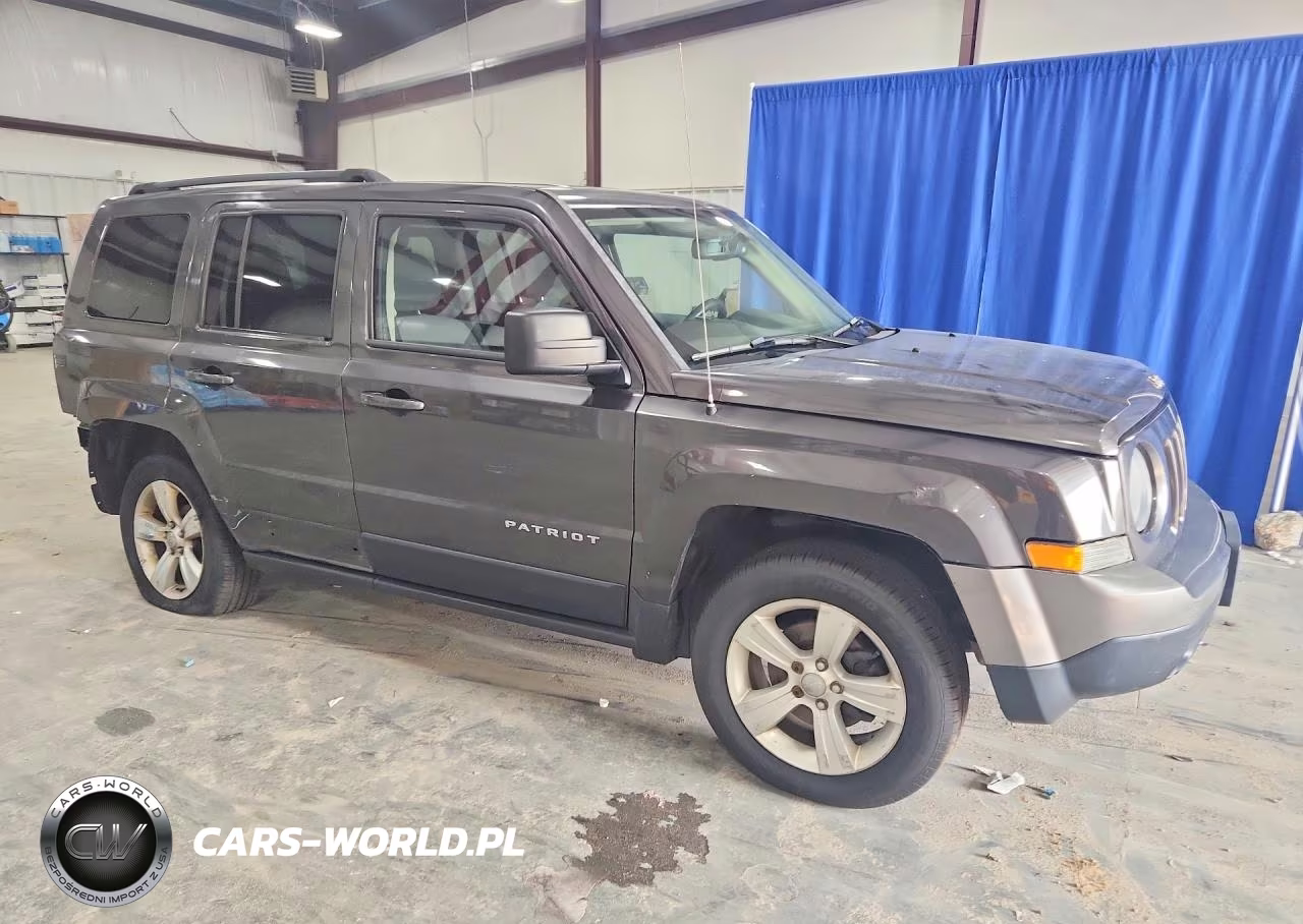 2015 Jeep Patriot Sport VIN:1C4NJRBB0FD114393 - 4