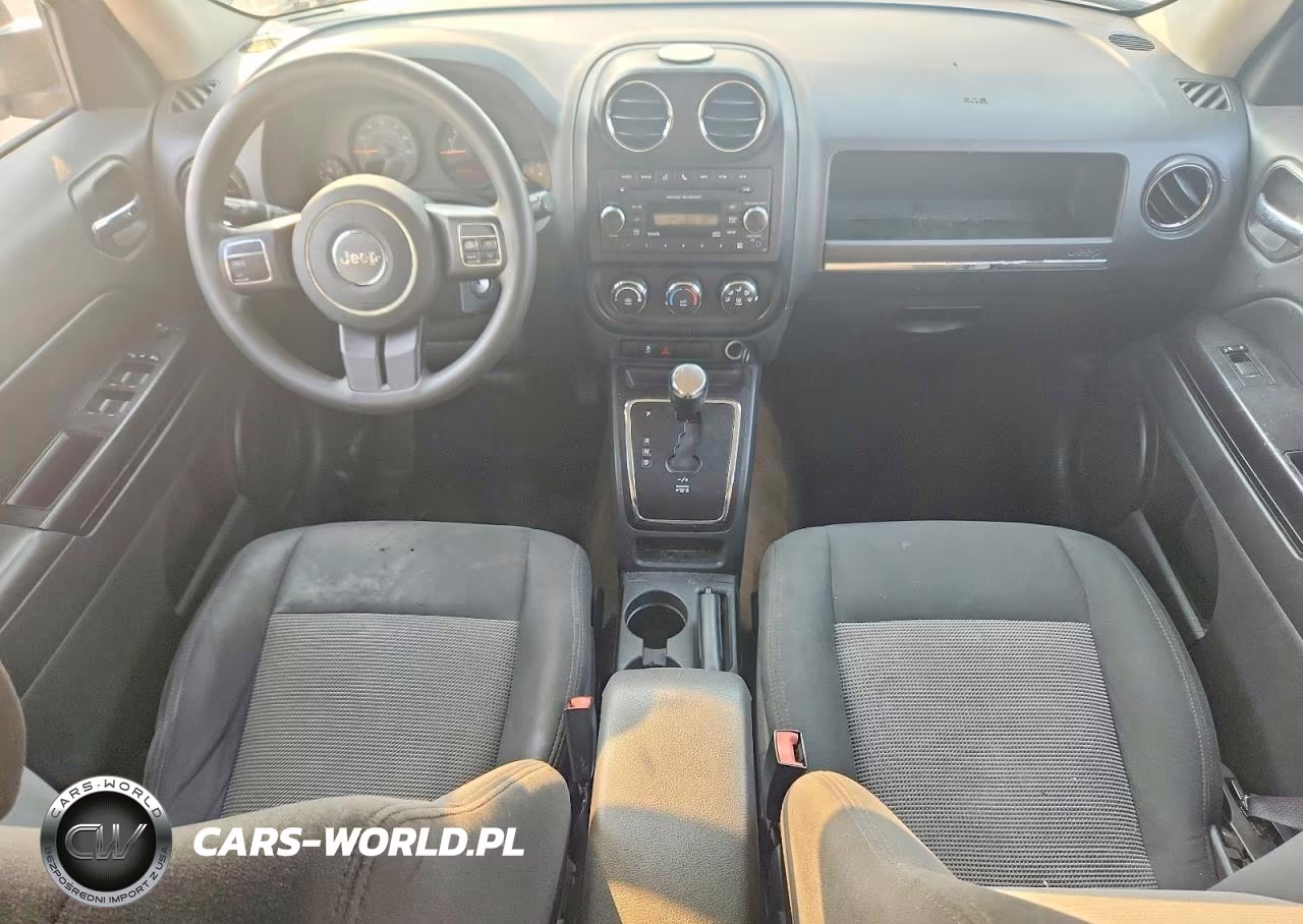 2015 Jeep Patriot Sport VIN:1C4NJRBB0FD114393 - 8