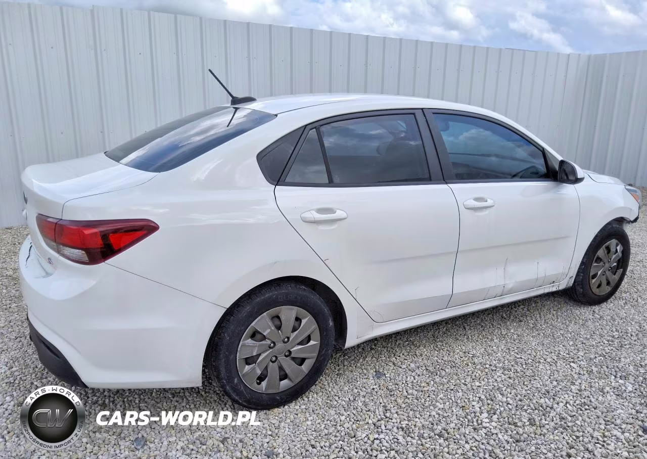 2020 Kia Rio S VIN:3KPA24AD4LE337094 - 3