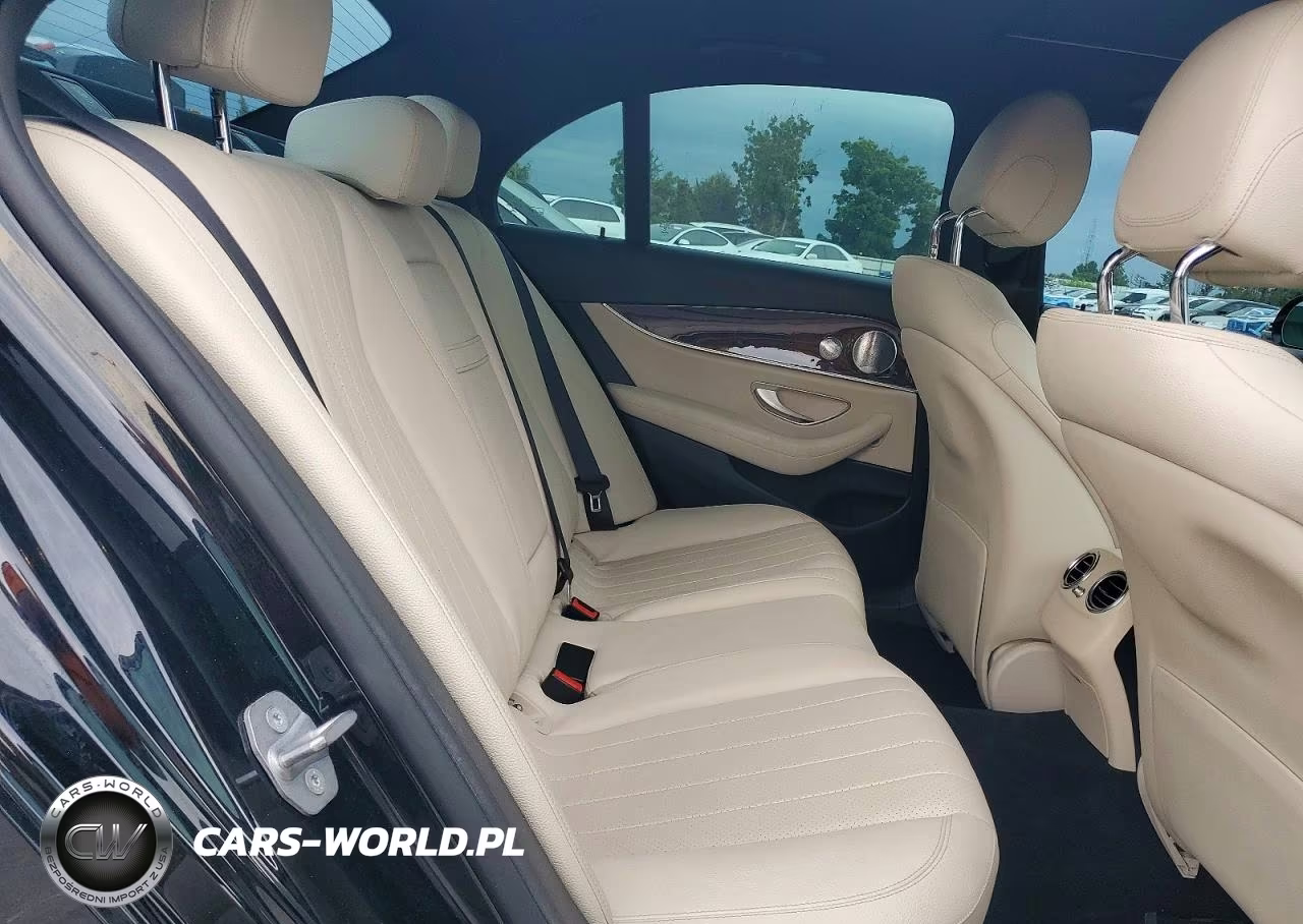 2018 Mercedes-Benz E 300 VIN:WDDZF4JBXJA459759 - 10