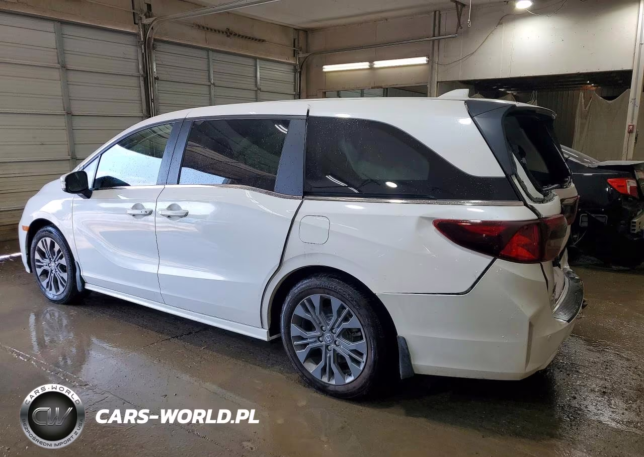 2025 Honda Odyssey Touring VIN:5FNRL6H83SB077011 - 2