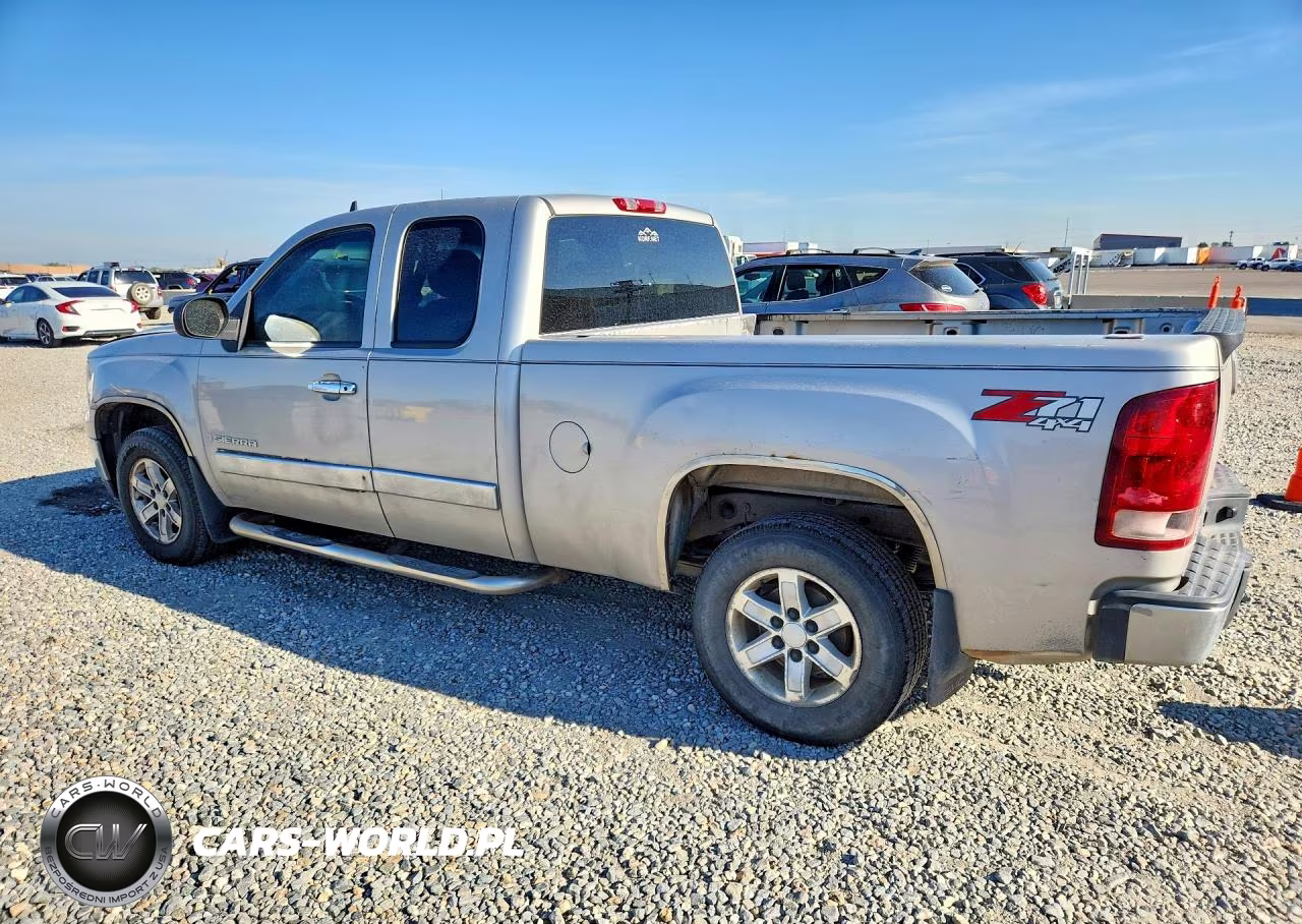 2008 GMC Sierra K1500 VIN:2GTEK19J181211743 - 2