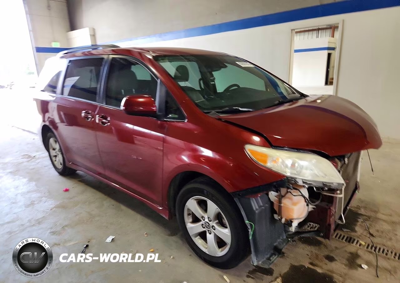 2020 Toyota Sienna Le VIN:5TDKZ3DC0LS041475 - 4