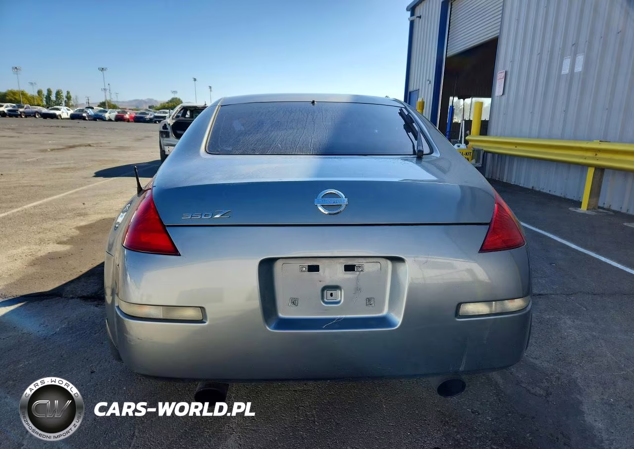 2005 Nissan 350Z Base VIN:JN1AZ34D35M608610 - 6