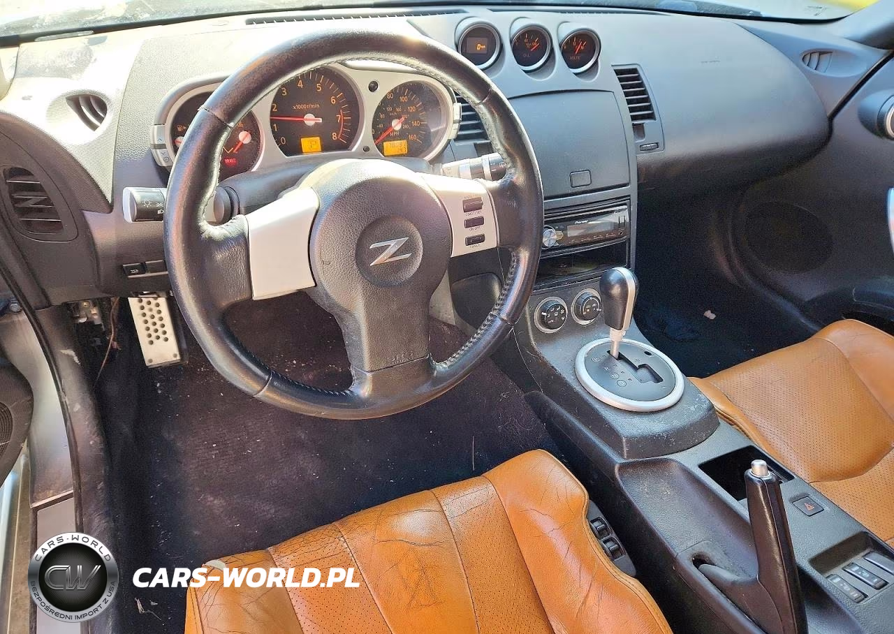 2005 Nissan 350Z Base VIN:JN1AZ34D35M608610 - 8