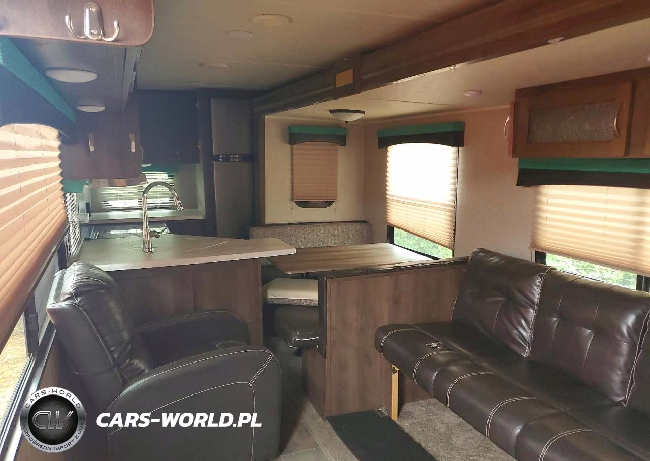 2018 Palomino Puma Camper VIN:4X4TPUD22JP071280 - 6