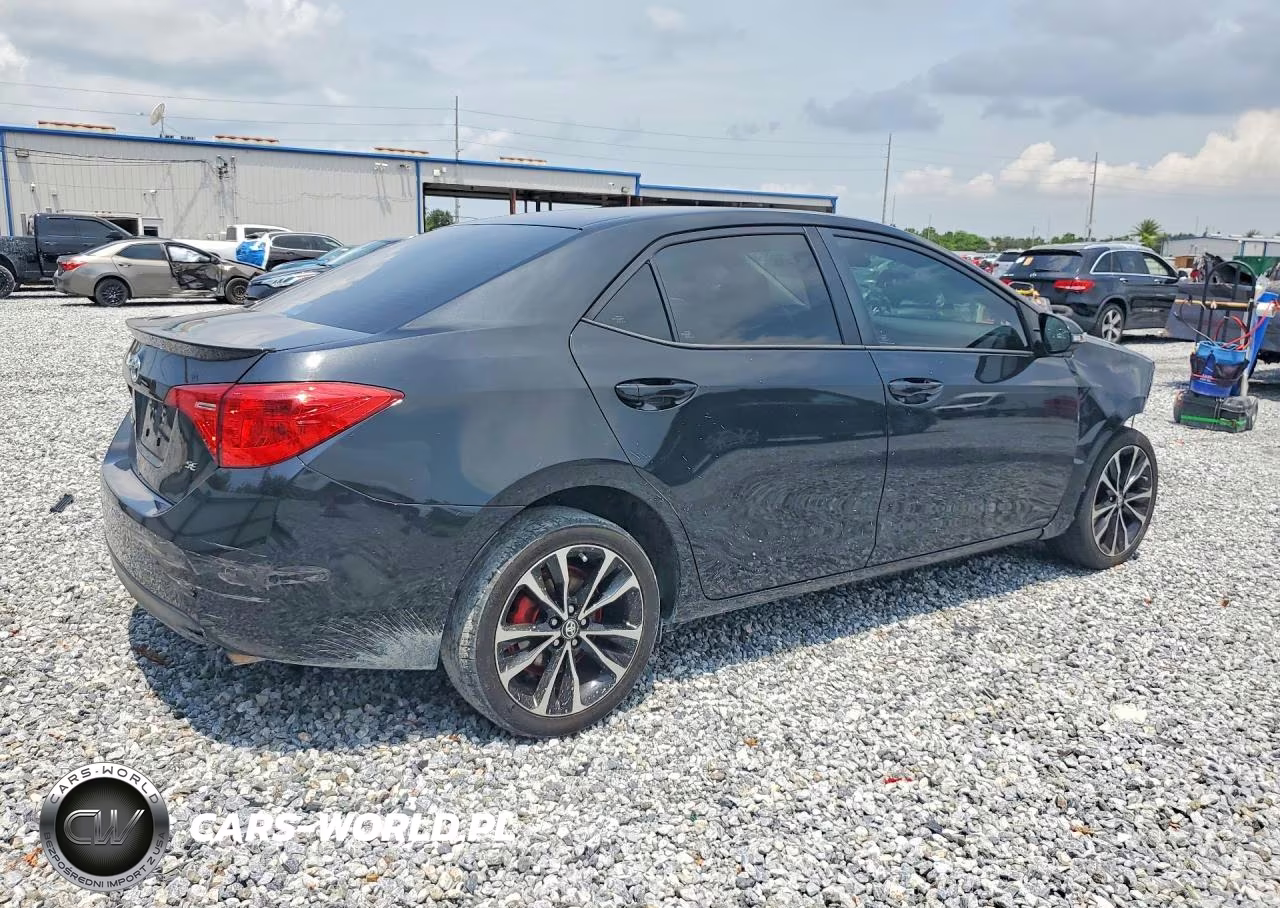 2019 Toyota Corolla Se VIN:5YFBURHE0KP923525 - 3