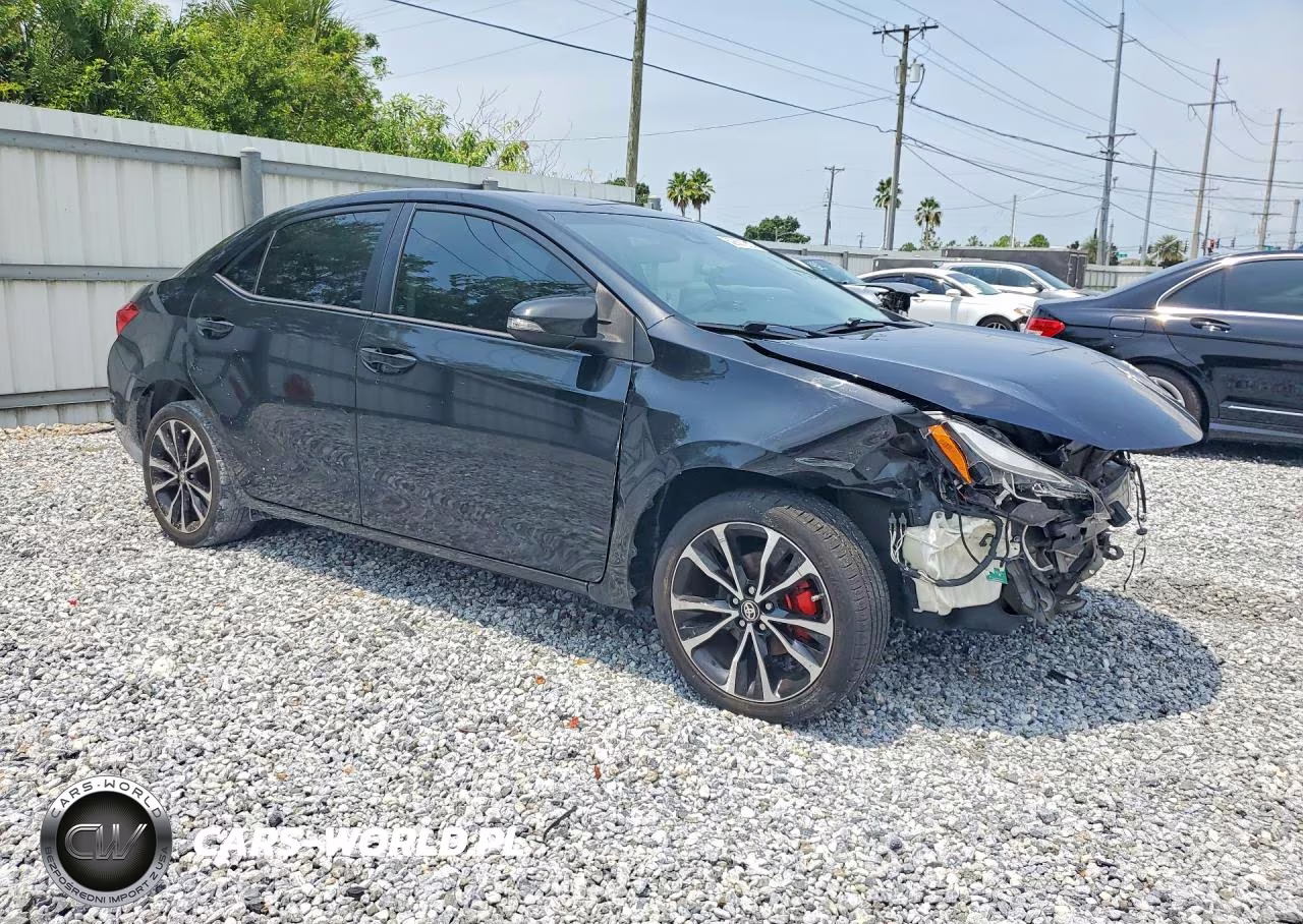 2019 Toyota Corolla Se VIN:5YFBURHE0KP923525 - 4