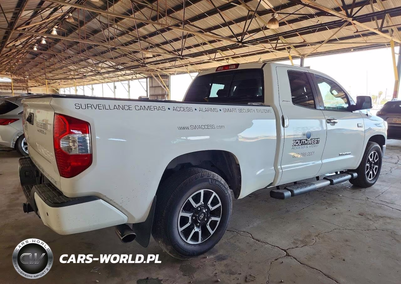 2016 Toyota Tundra VIN:5TFSY5F15GX210111 - 3
