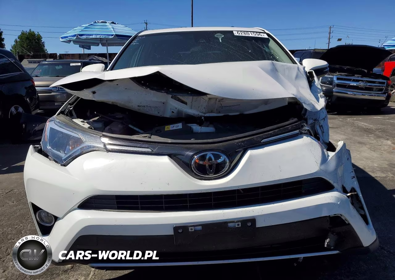 2017 Toyota Rav4 Xle VIN:JTMWFREV5HD106742 - 5