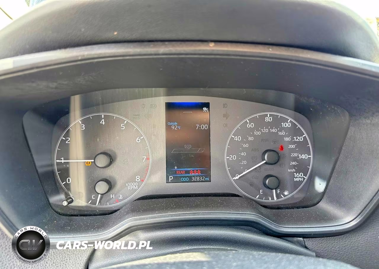 2025 Toyota Corolla Le VIN:5YFB4MDE2SP290678 - 9
